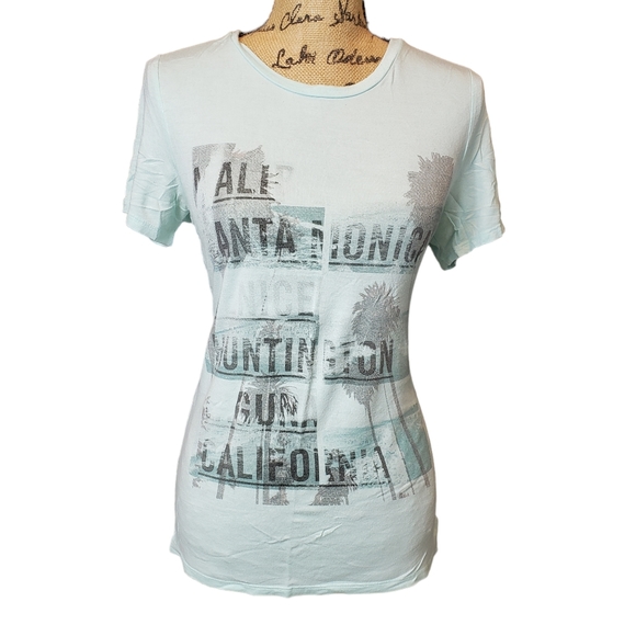 American Eagle Mint Green Tshirt - Picture 4 of 6